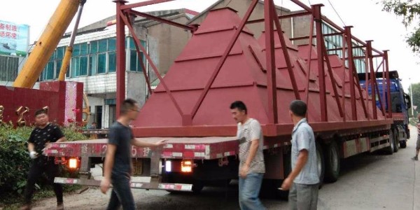 粉塵爆炸需要格外注意，廠家耀先建議選擇脈沖布袋除塵器來預防！